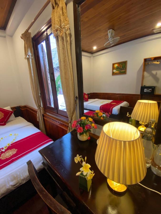 Golden Lotus Boutique Hotel Луангпхабанг Экстерьер фото